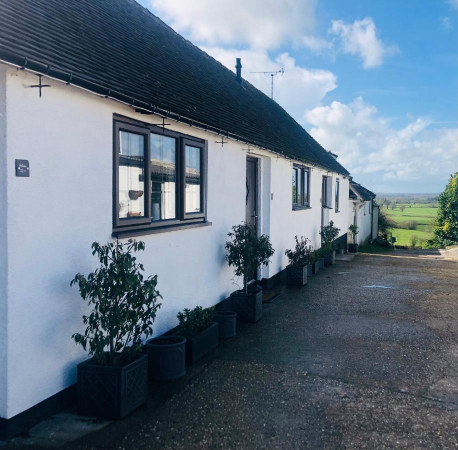 Little Park Holiday Homes Self Catering Cottages 1 & 2 Bedrooms Available Close To Tutbury Castle المظهر الخارجي الصورة